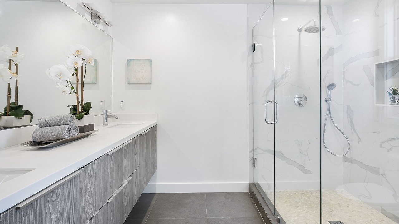 Bathroom Mirror Products Reno